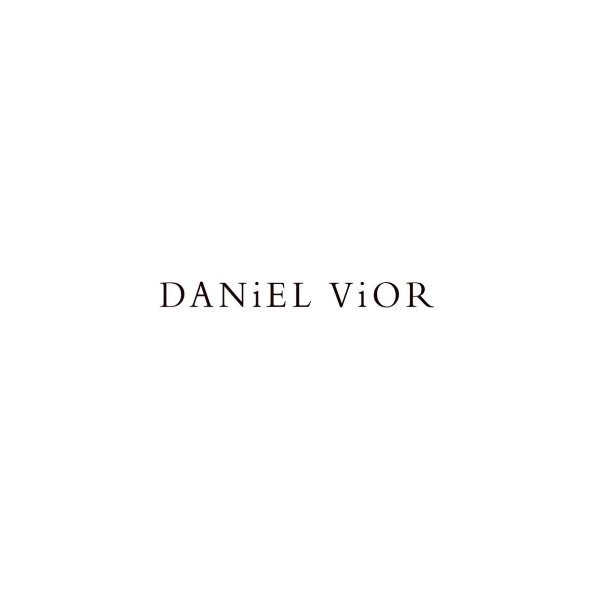 DANIEL VIOR