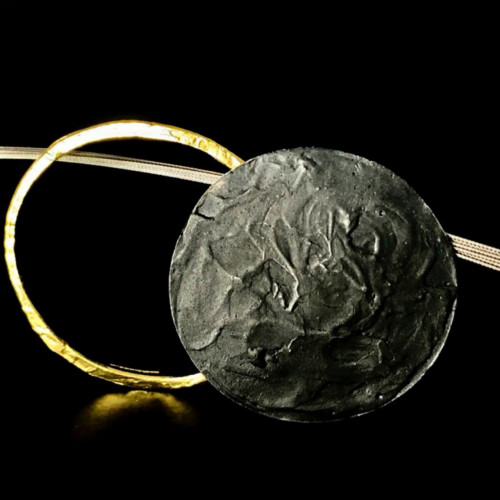 Gargantilla de plata y oro