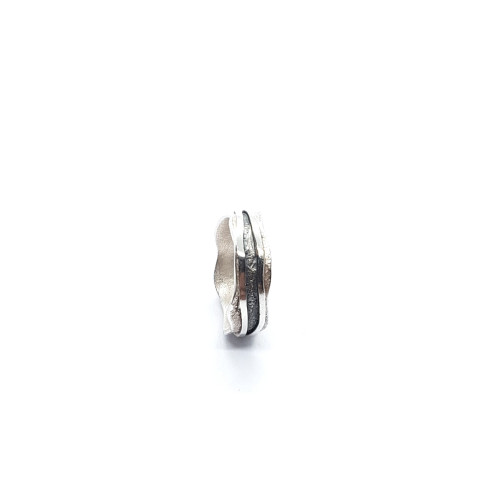 Anillo de plata