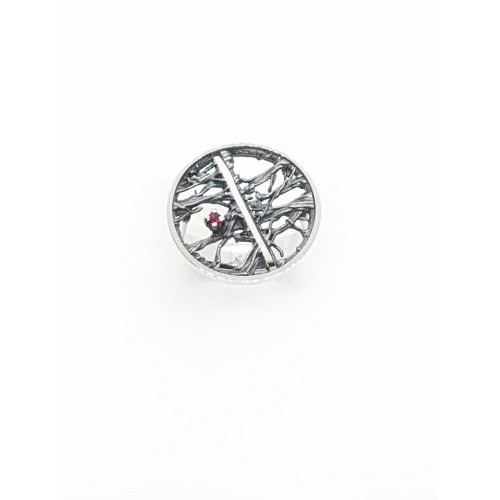 Anillo de plata con rubí