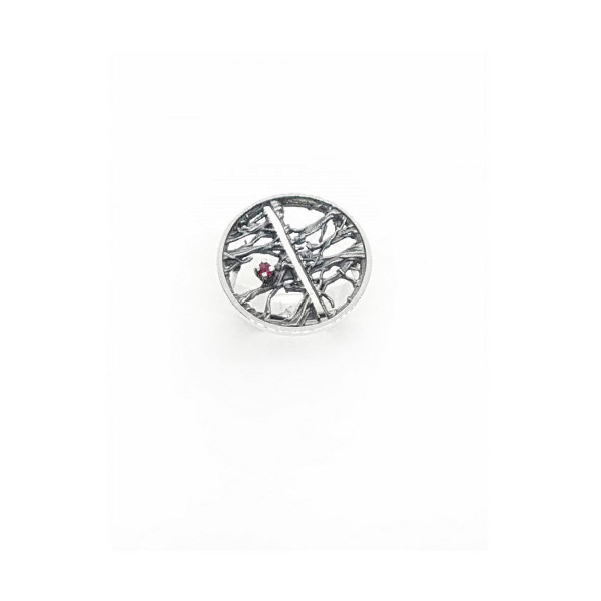 Anillo de plata con rubí