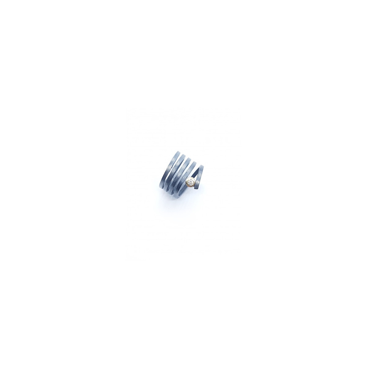 Anillo de plata y oro con diamante