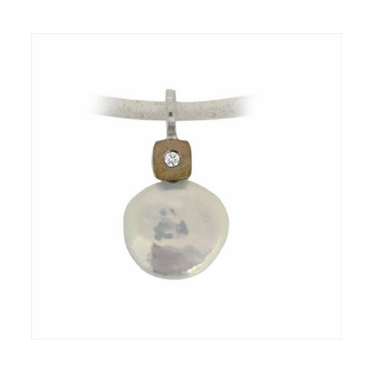 Colgante de plata y oro con perla natural cultivada y diamante