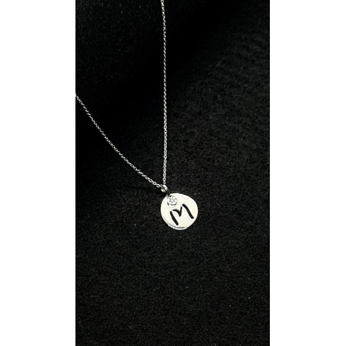 Gargantilla de oro blanco y diamante - Letra M