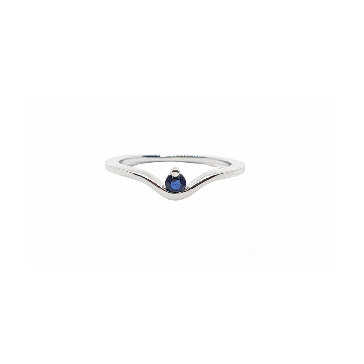 ANILLO DE ORO BLANCO CON ZAFIRO
