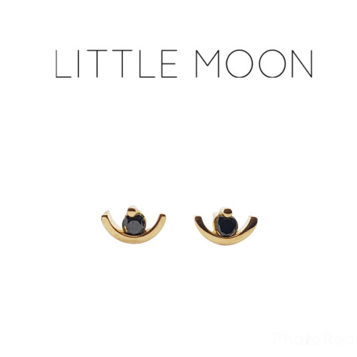 PENDIENTES DE ORO AMARILLO CON DIAMANTE NEGRO