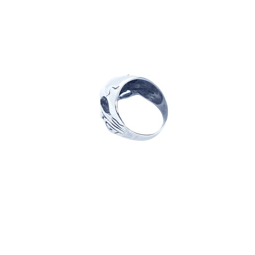 Anillo de plata con calavera