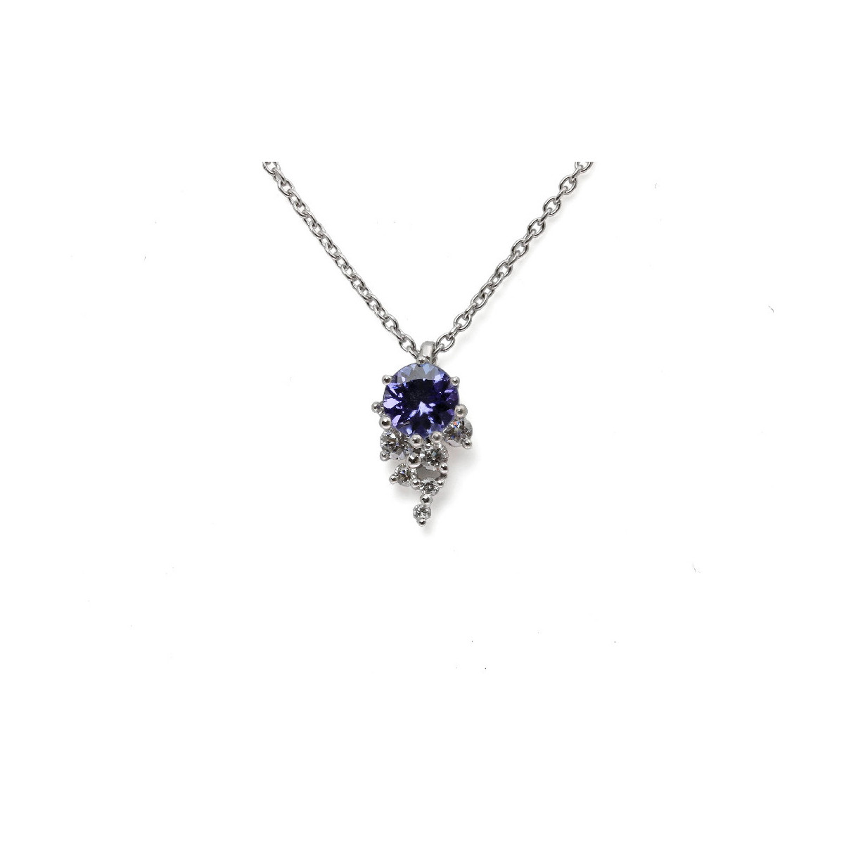 Gargantilla de oro blanco con diamantes y tanzanita
