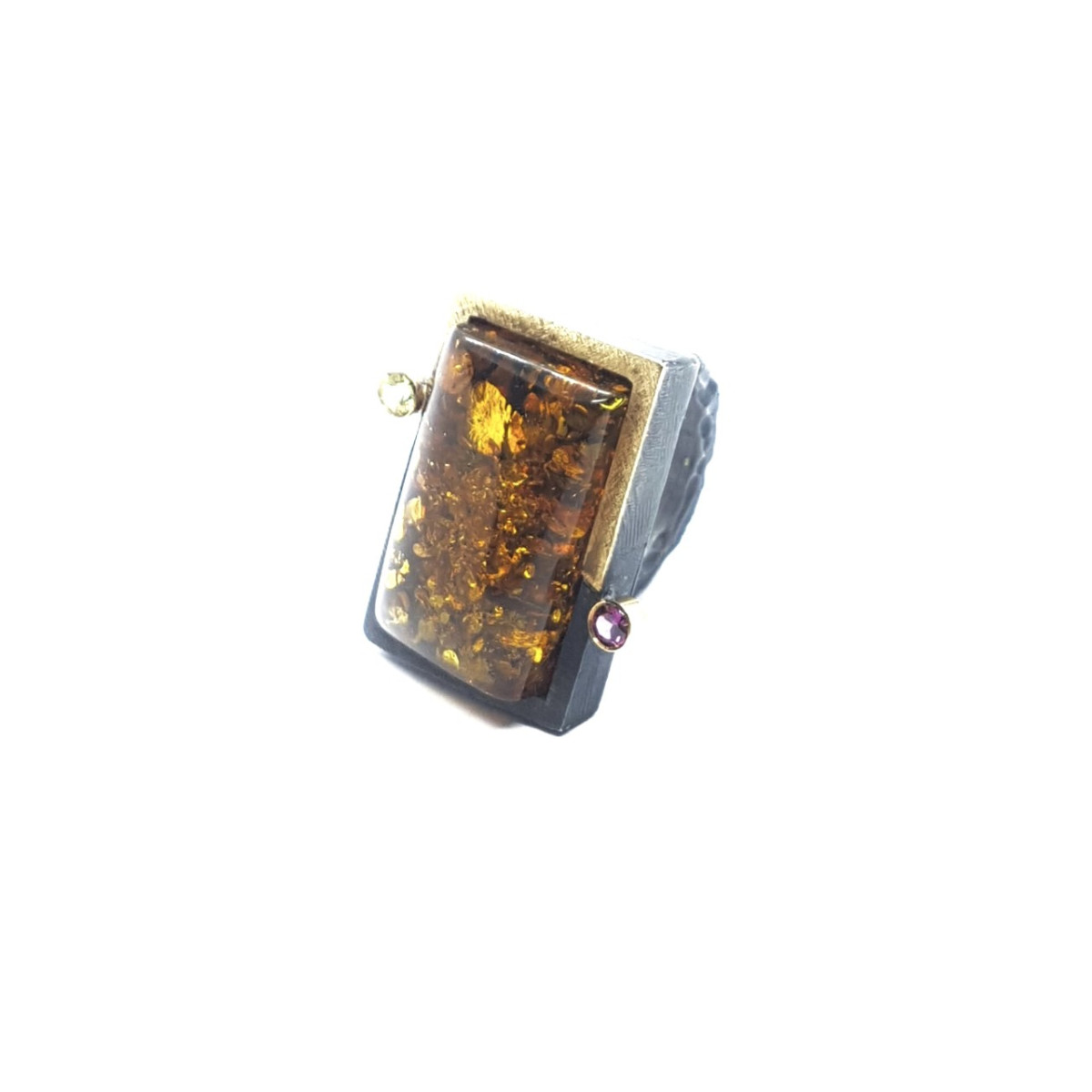 Anillo de plata y oro con ámbar, turmalina y peridoto