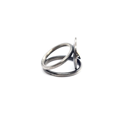 Anillo de plata y oro amarillo