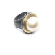 Anillo de plata y oro con perla natural cultivada Australiana y diamantes