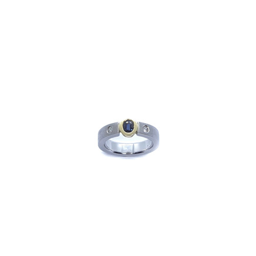 Anillo de plata y oro amarillo con diamantes y zafiro
