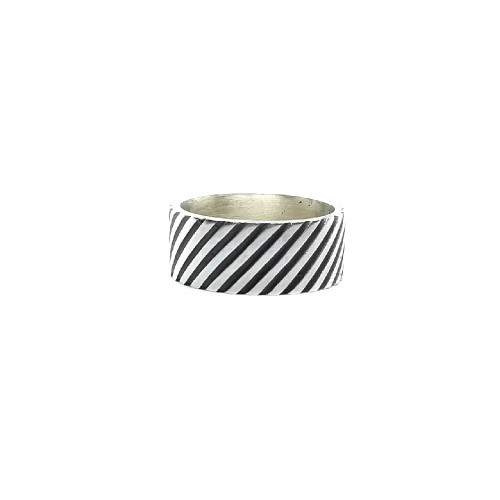 Anillo de plata