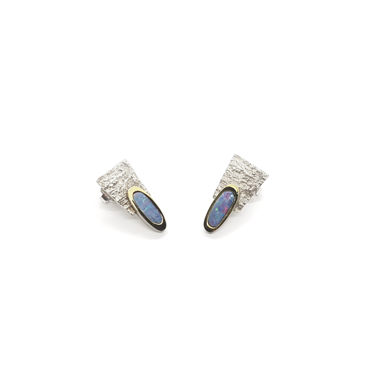 Pendientes de plata y oro amarillo con ópalo