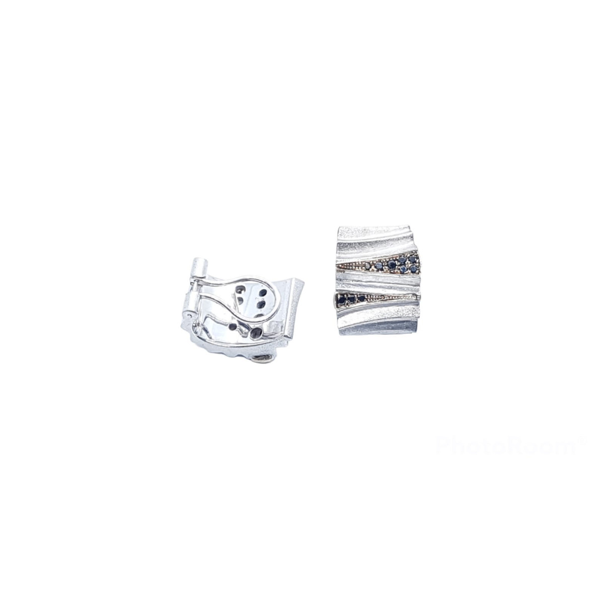 Pendientes de plata y oro con diamantes negros