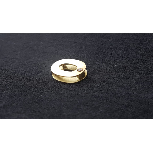 Colgante de oro amarillo y diamante Brown