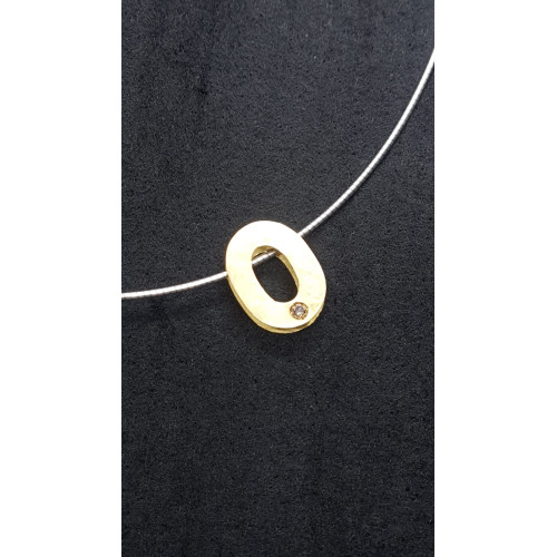 Colgante de oro amarillo y diamante Brown