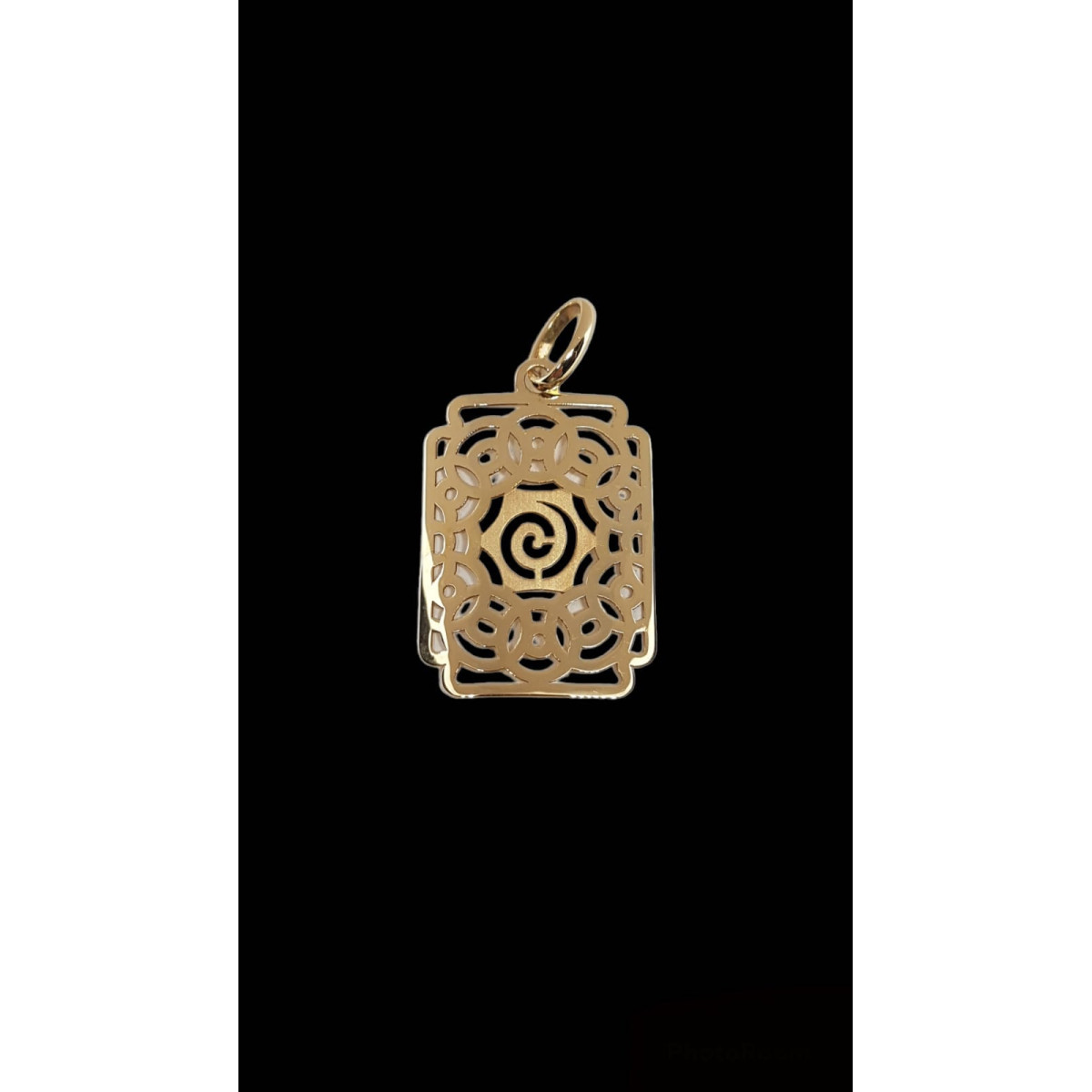 Colgante de oro amarillo