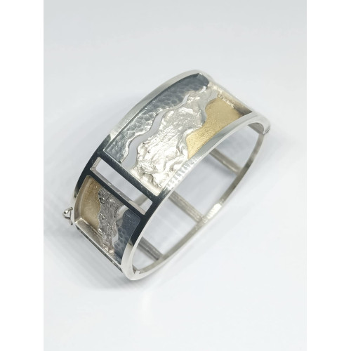 Brazalete rígido de plata y oro