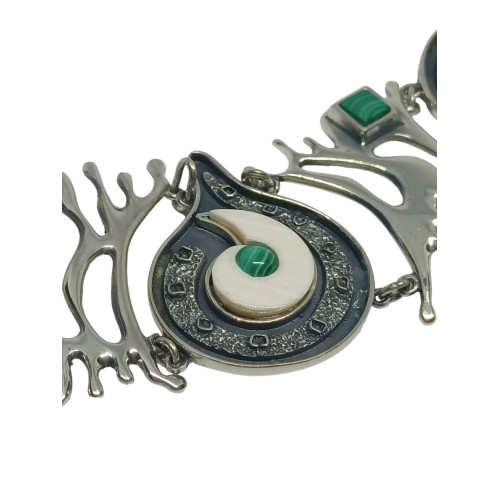 Pulsera artículada de plata, malaquita y marfil
