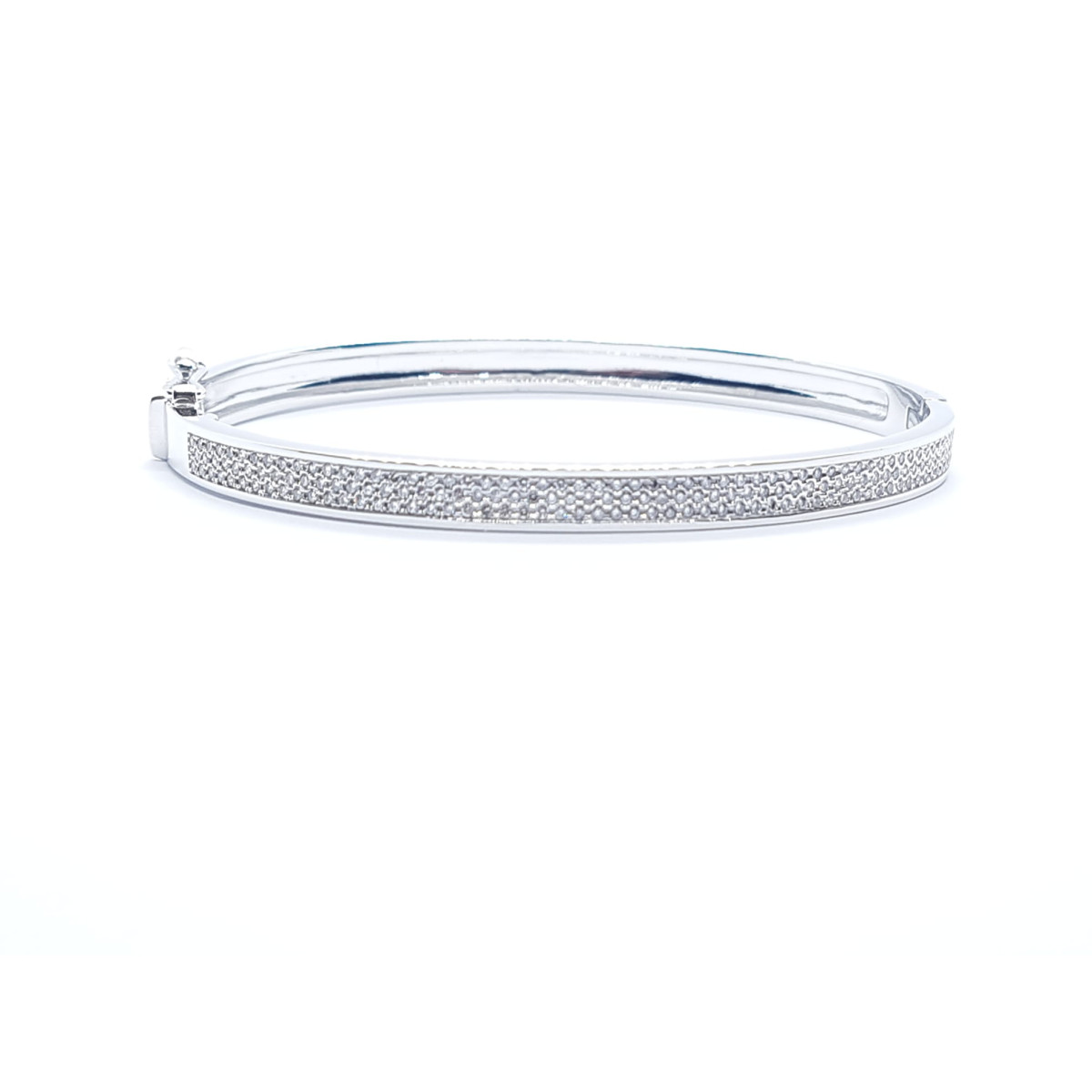 BRAZALETE RÍGIDO DE ORO BLANCO CON DIAMANTES