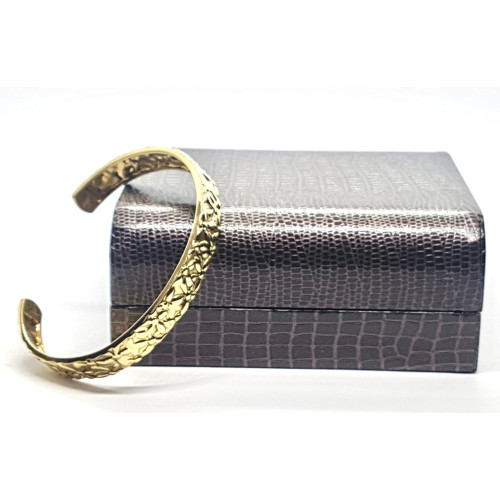 BRAZALETE RÍGIDO DE ORO AMARILLO