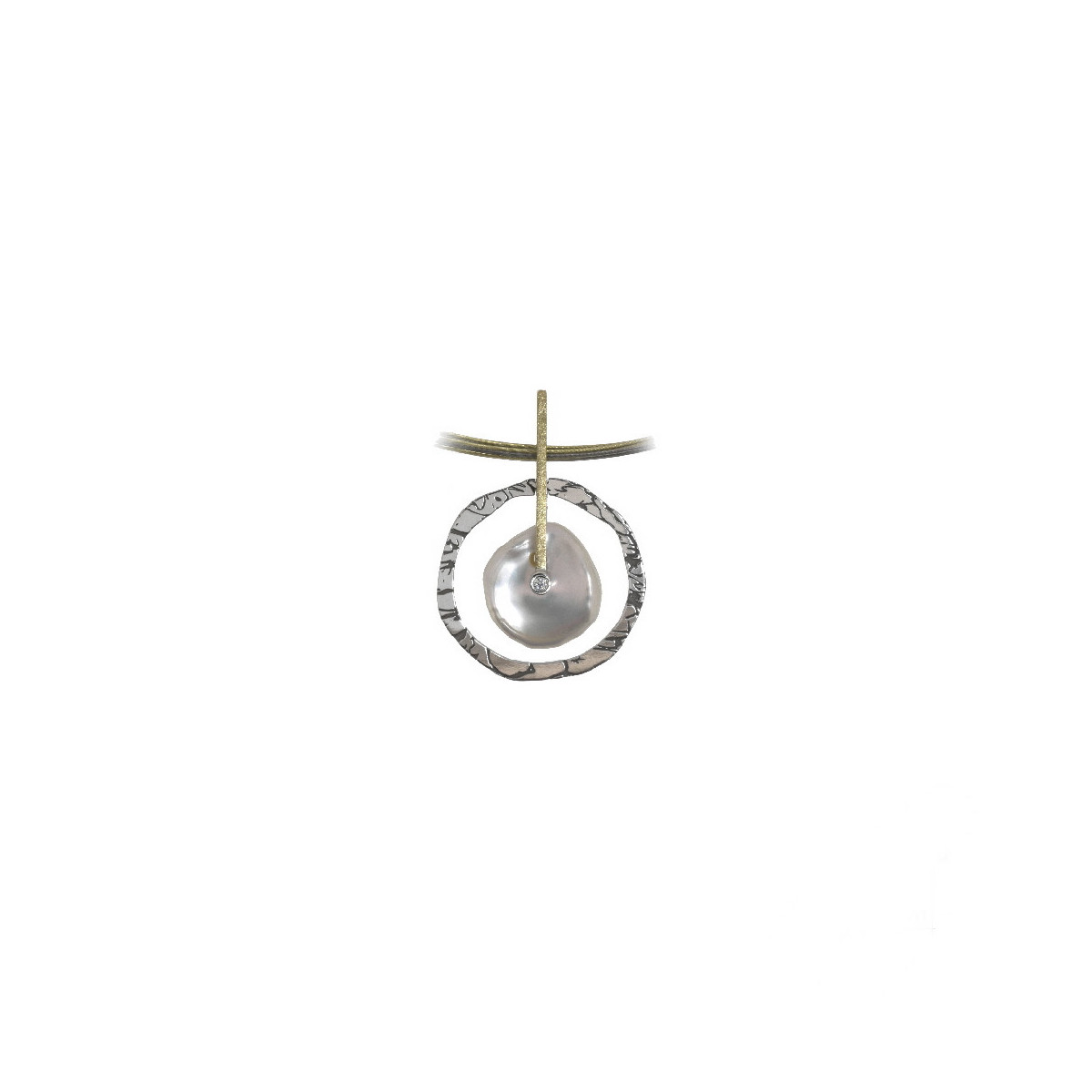 Colgante de plata y oro con perla natural cultivada y diamante