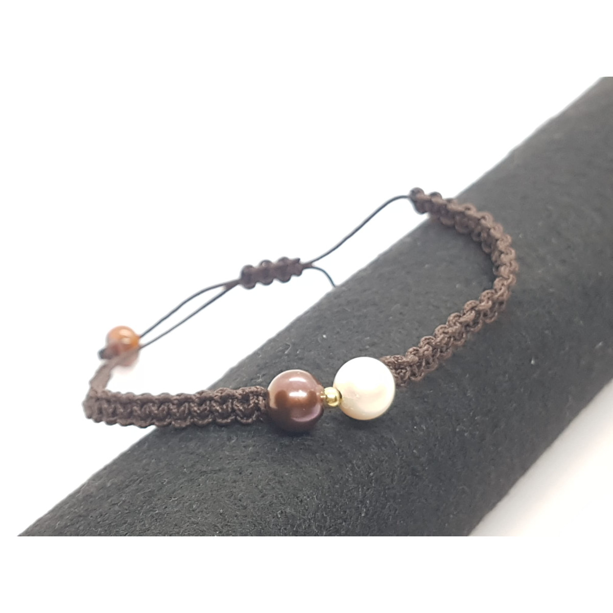 PULSERA DE ORO CON MACRAMÉ Y PERLAS NATURALES CULTIVADAS