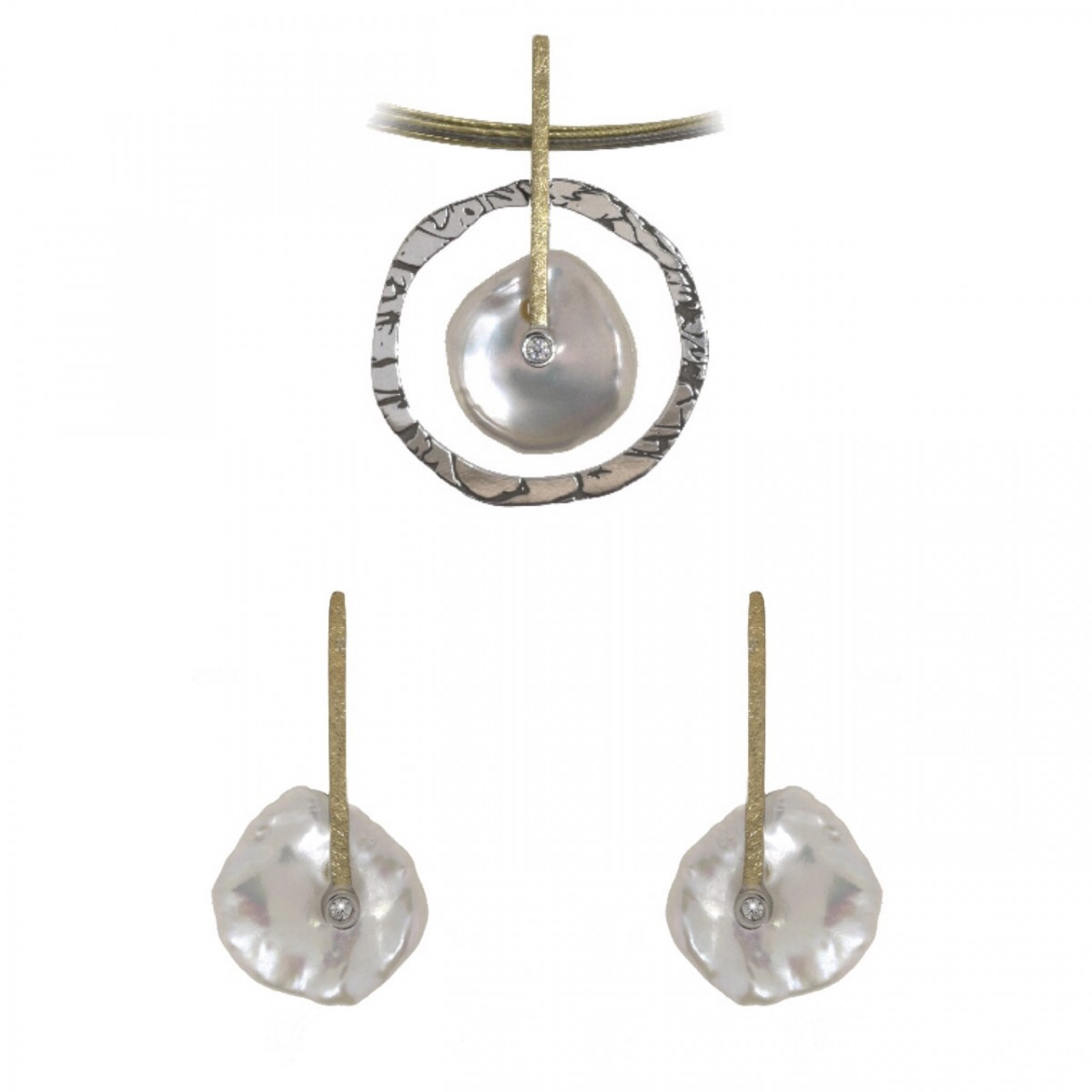 Colgante de plata y oro con perla natural cultivada y diamante