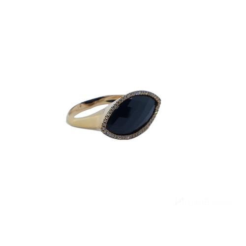 ANILLO DE ORO ROSA  con DIAMANTES y ónix