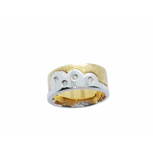 Anillo de oro blanco y oro amarillo con diamantes