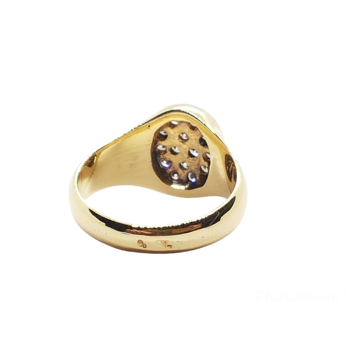 Anillo de oro amarillo con diamantes