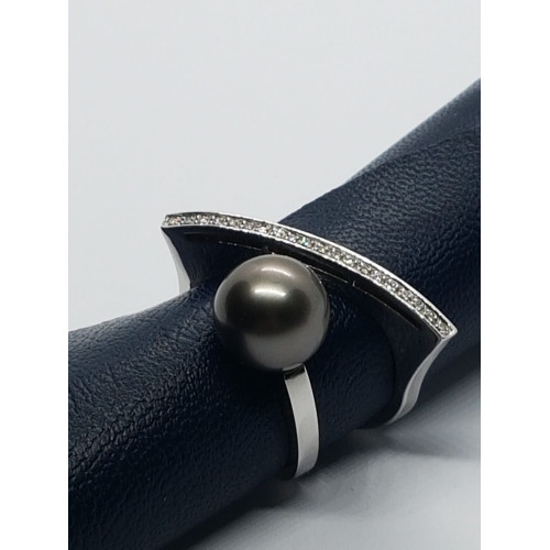 Anillo de oro blanco con diamantes y perla gris de Tahití