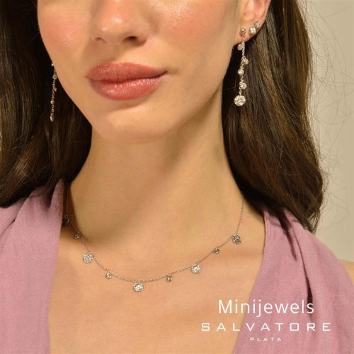 Collar de plata con circonitas blancas