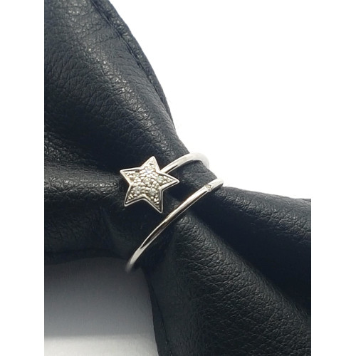 Anillo de oro blanco con diamantes
